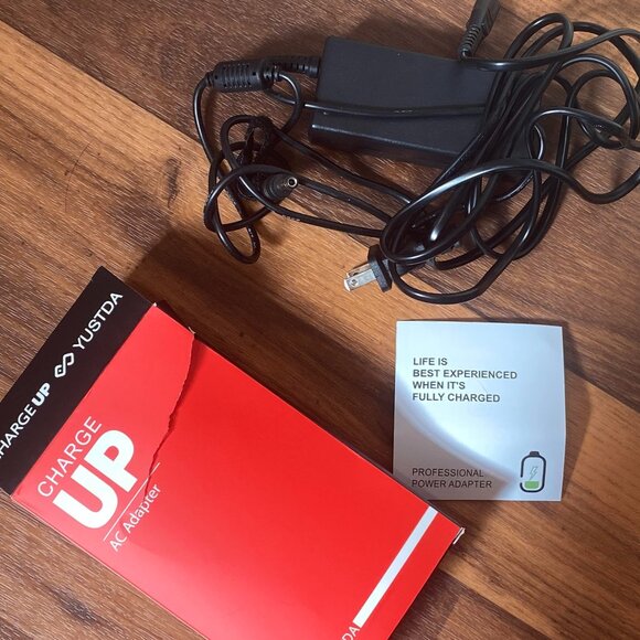 Yustda AC Adapter